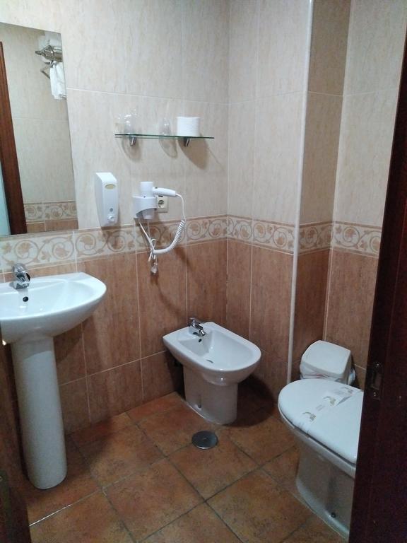 Hotel Rincon De Anton Abanillas Екстериор снимка